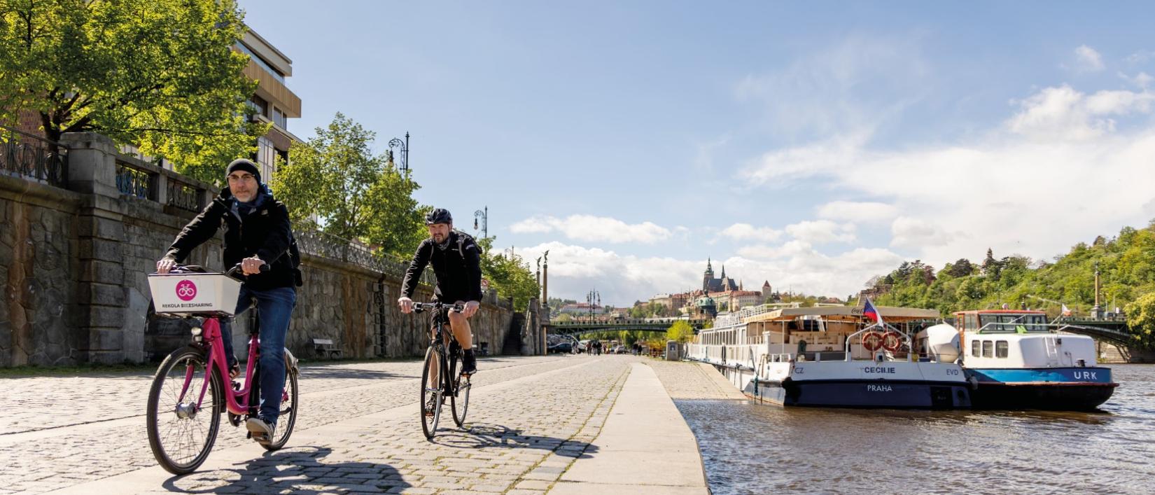Fietsen praag