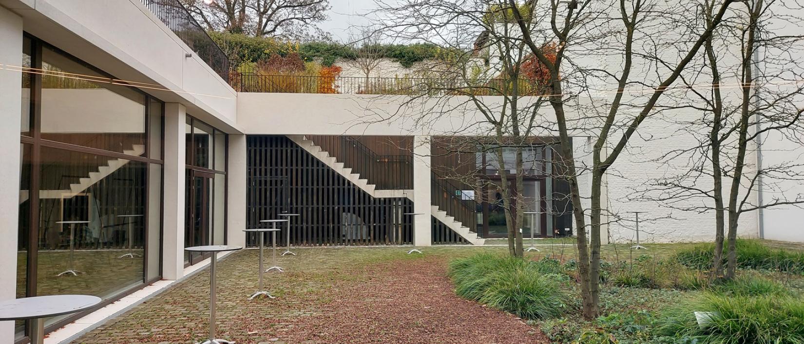 Campus met daktuin aan het Mechelse plein.