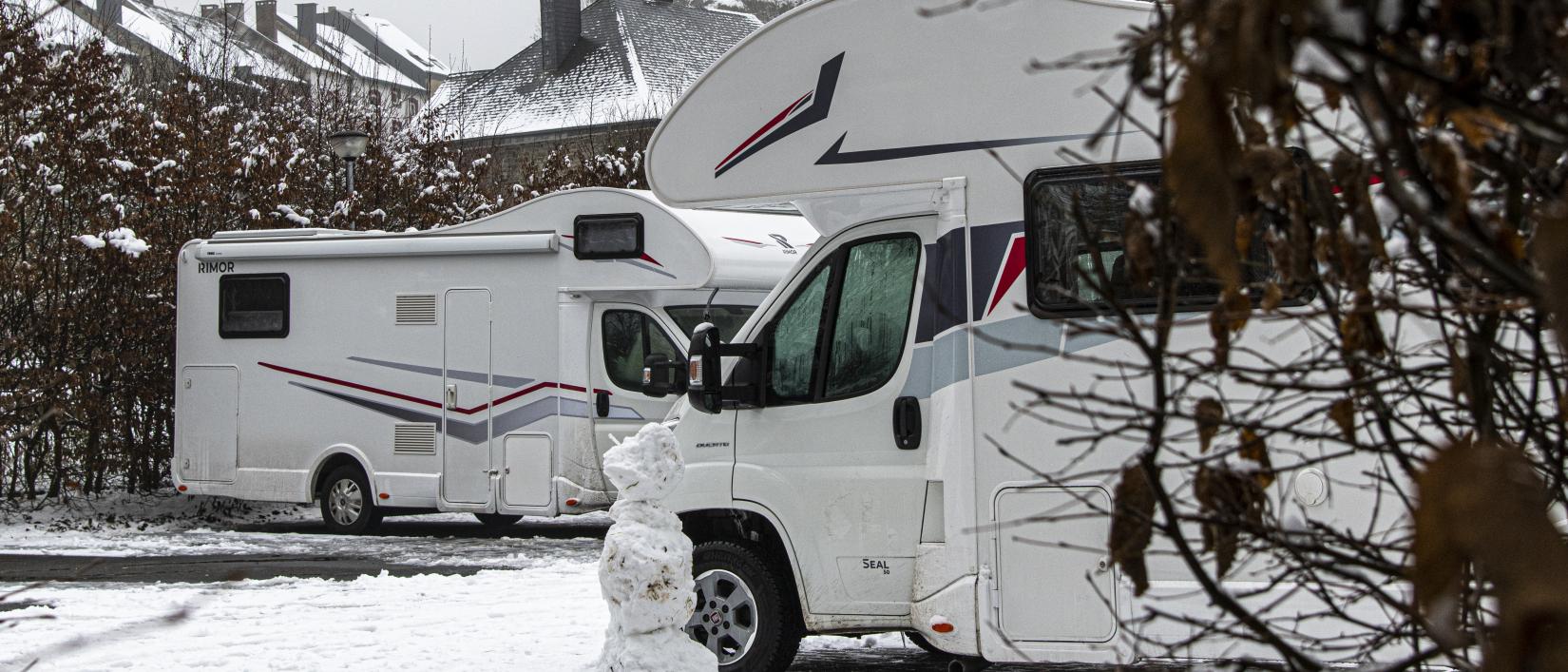 camper winter
