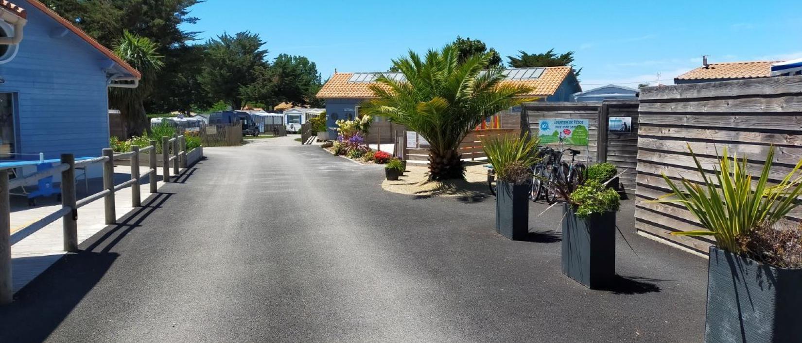 Hoofdfoto Camping Du Vieux Château, Saint-michel-chef-chef