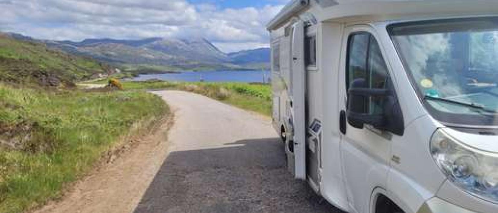 Hoofdfoto Parking Mid Loch Assyt layby