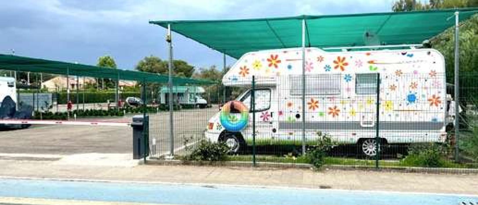 Hoofdfoto Area Sosta Camper Baia Domizia