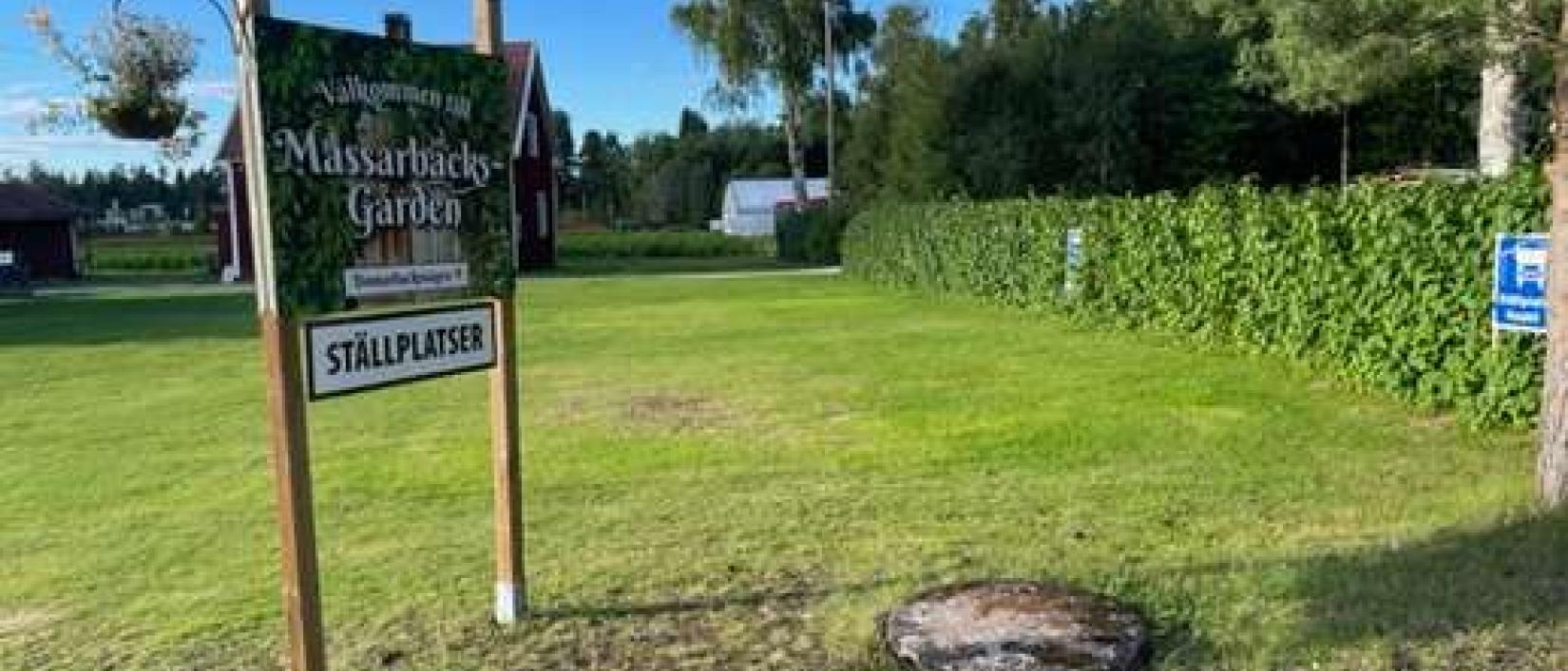 Hoofdfoto Massarbäcksgårdens ställplats