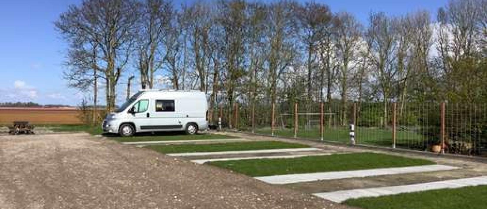 Hoofdfoto De Rijnhoeve Camperplaats