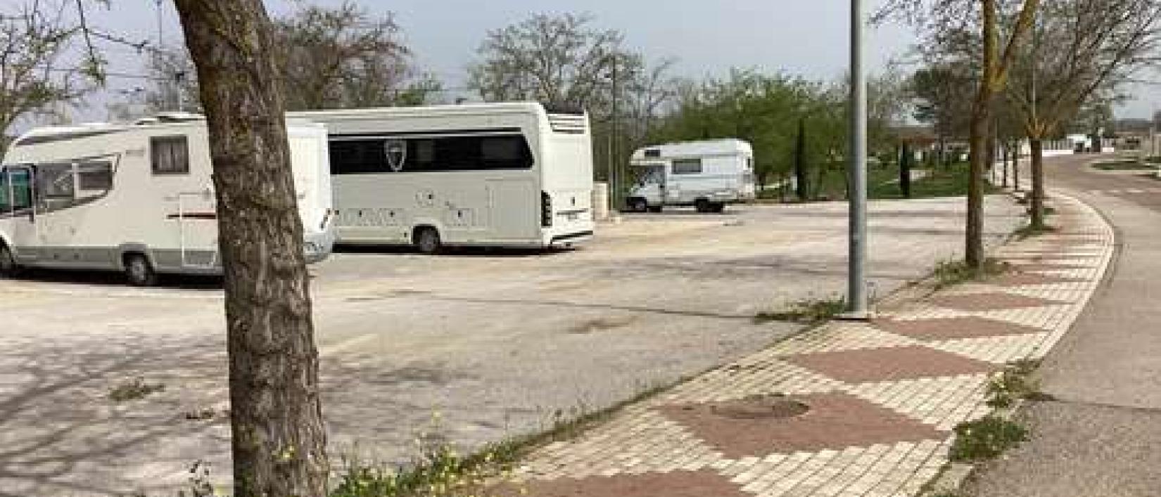 Hoofdfoto Area Autocaravanas con servicios aguas