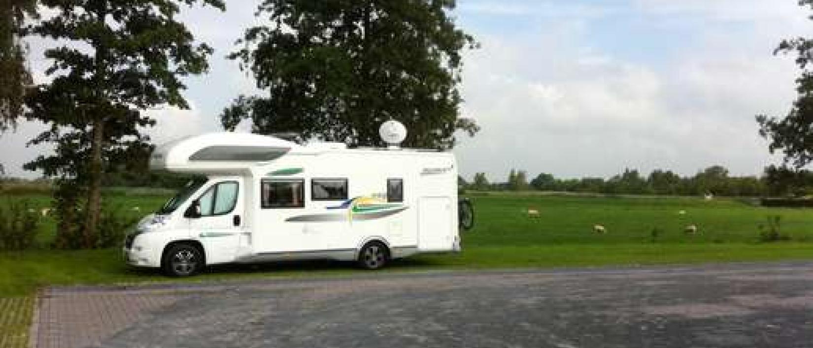 Hoofdfoto Parking jachthaven Earnewald