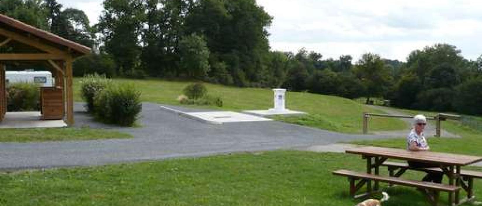 Hoofdfoto Aire de Camping-Car Javerdat