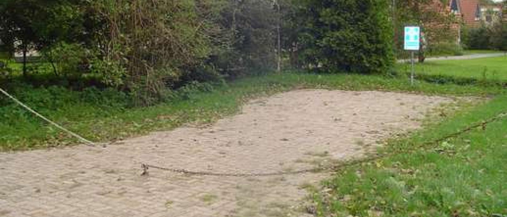 Hoofdfoto Parking bij Watersportcentrum Bergumermeer