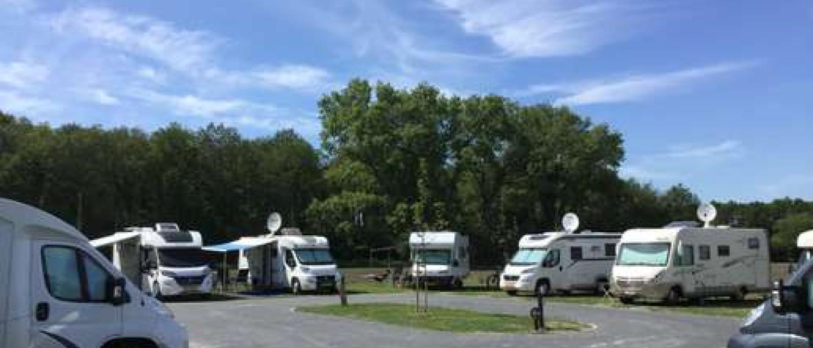 Hoofdfoto Camperlocatie bij camping de Hane