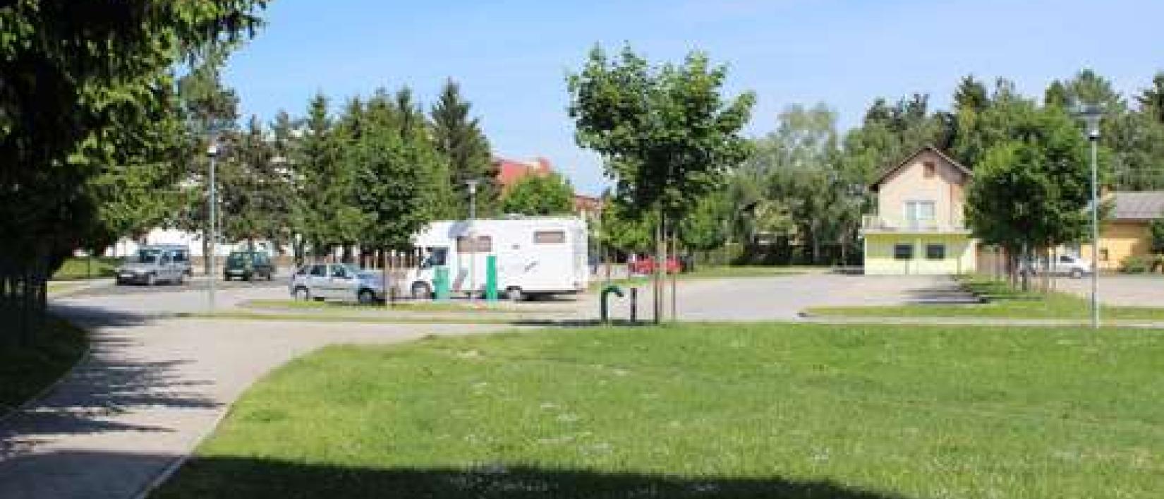 Hoofdfoto Mestni trg 3 Sportplatz