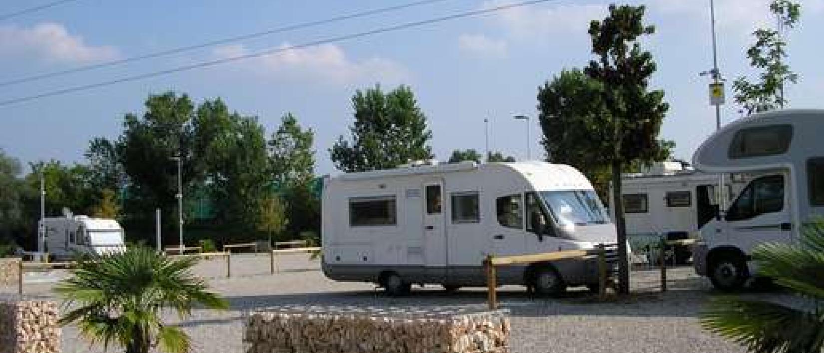 Hoofdfoto Area Camper Frassino