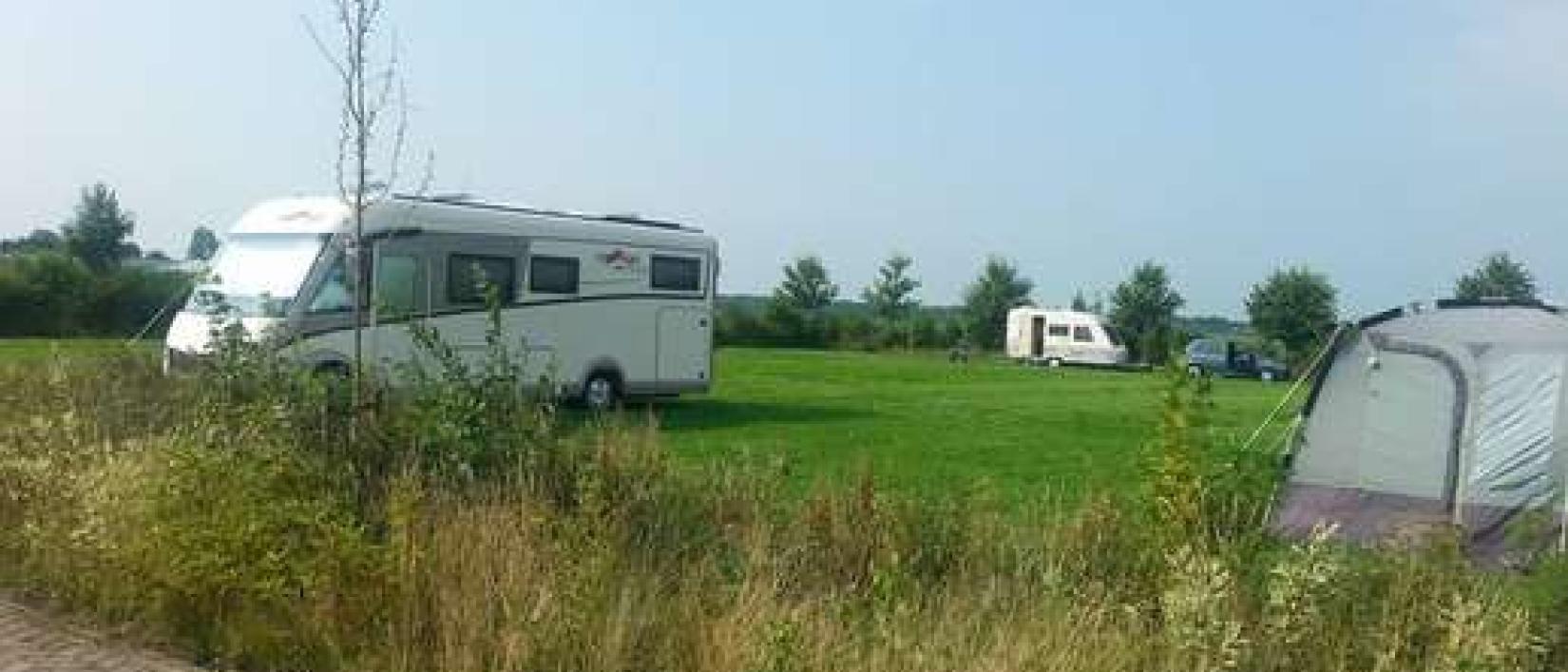 Hoofdfoto Parking bij Camping de Veenborg