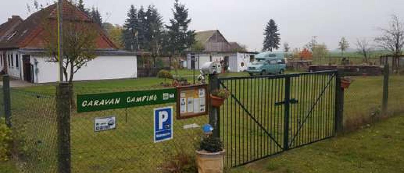 Hoofdfoto Caravan Stellplatz "Am Wäldchen"