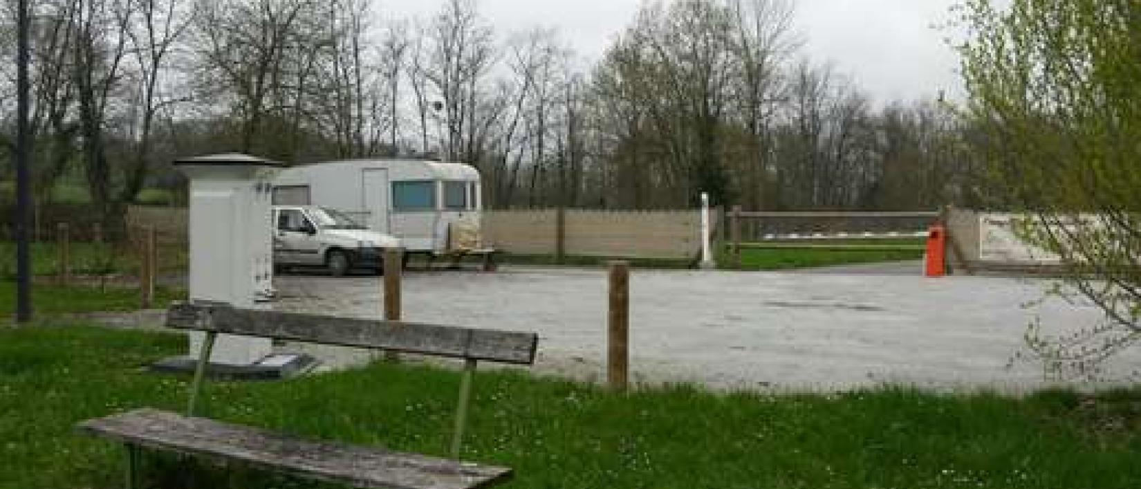 Hoofdfoto Camping de mon Village "Les Flots" de La Rochefoucauld - Rivières