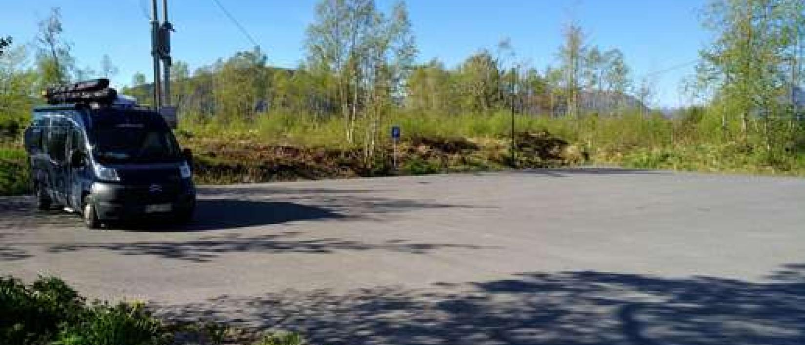 Hoofdfoto Parking Myrbostad Kyrkje