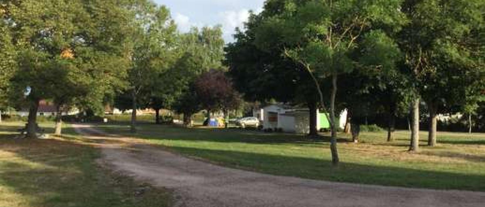 Hoofdfoto Aire Camping-Car Park Saint-Pierre-le-Moûtier