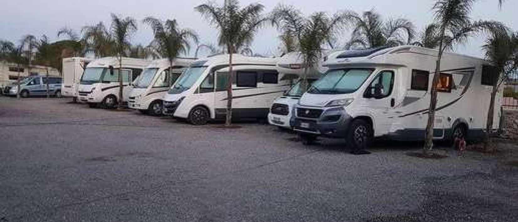 Hoofdfoto Area Sosta Camper Claud Car