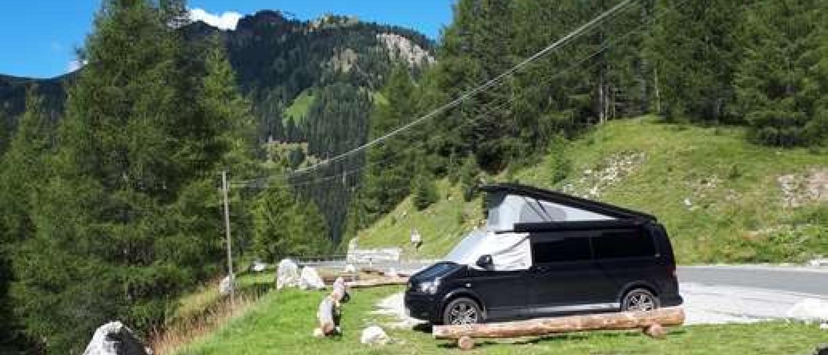 Hoofdfoto Roadside Parking
