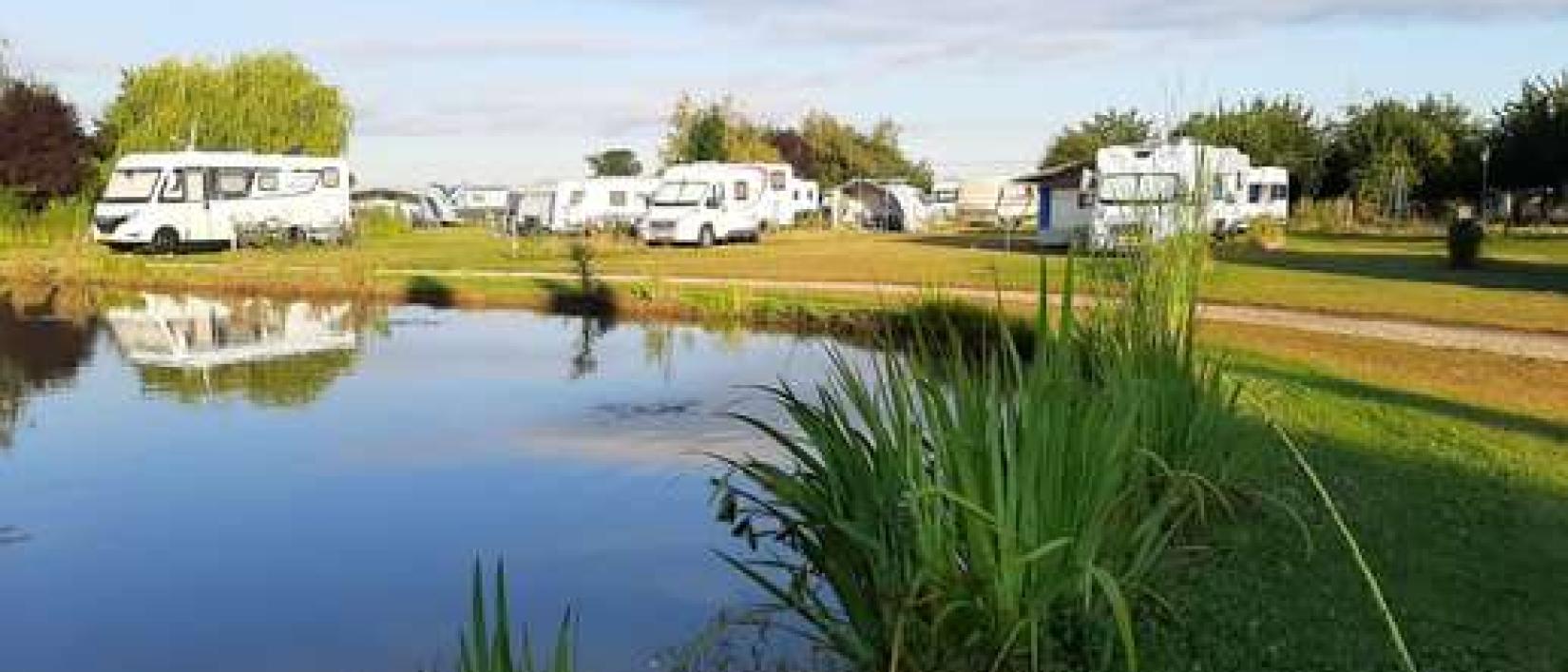 Hoofdfoto Camperpark bij Camping het Gelders Eiland