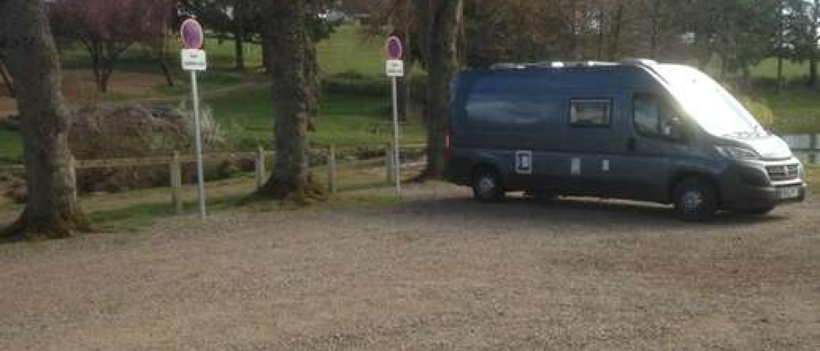 Hoofdfoto Parking Rocles