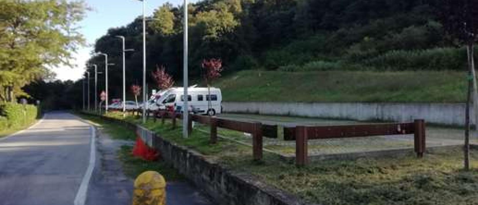Hoofdfoto Parcheggio Camper Pella