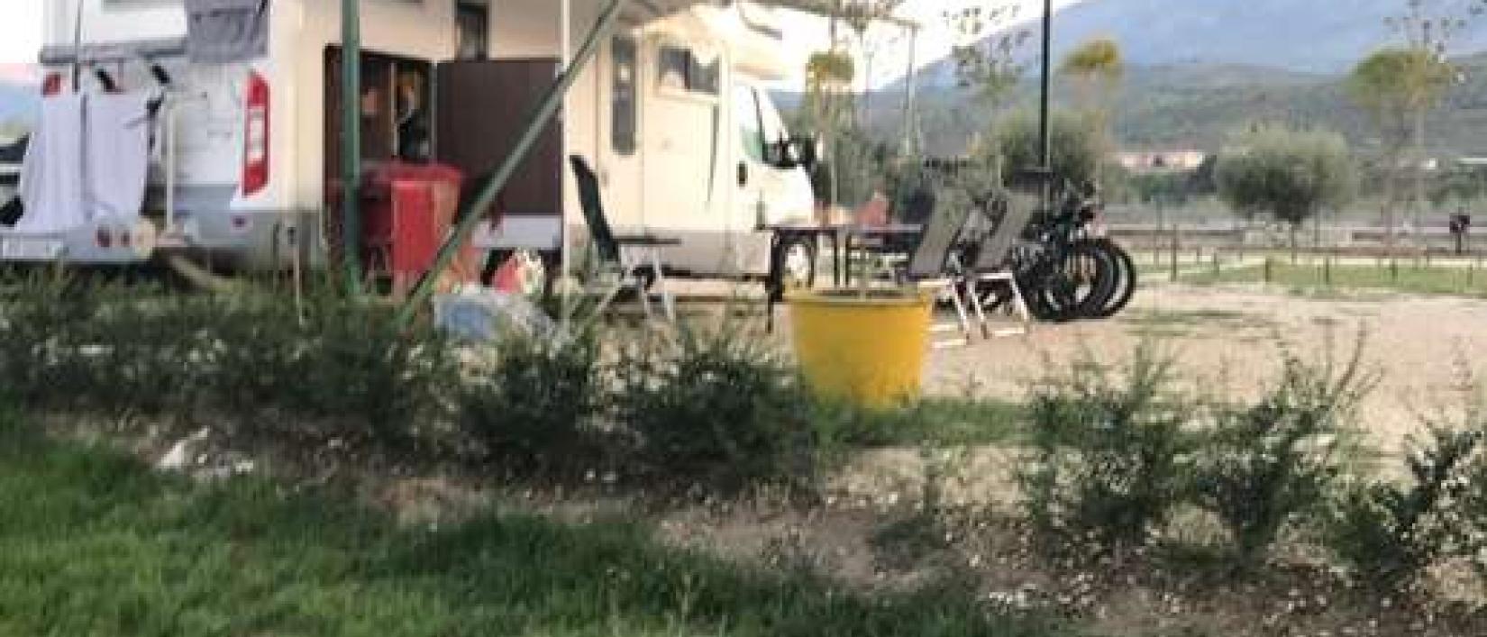 Hoofdfoto River Side Camping