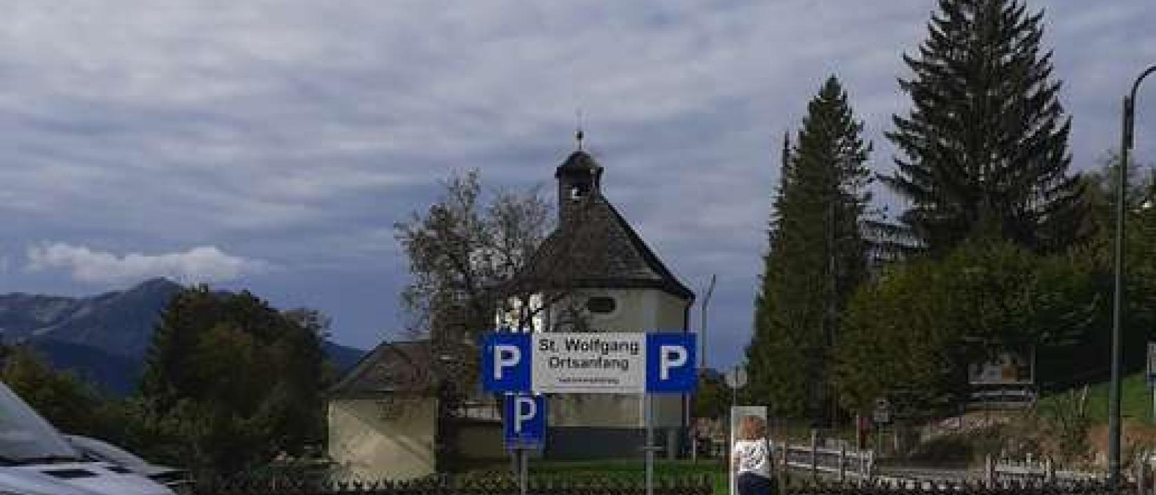 Hoofdfoto Parking naast begraafplaats