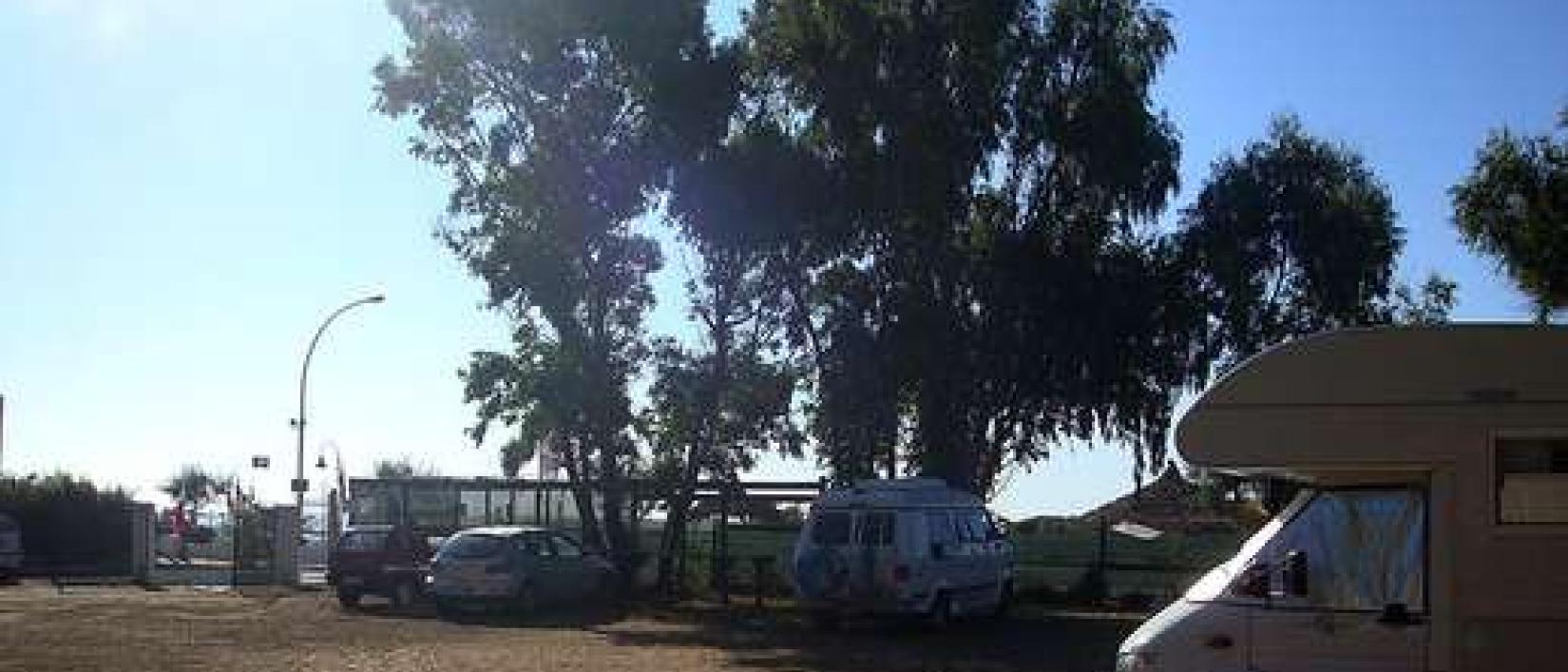 Hoofdfoto Parcheggio Camper Auto