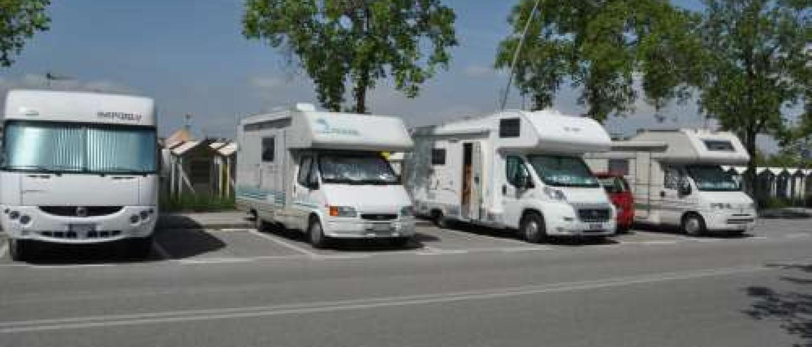 Hoofdfoto Camper Service Ai Parchi