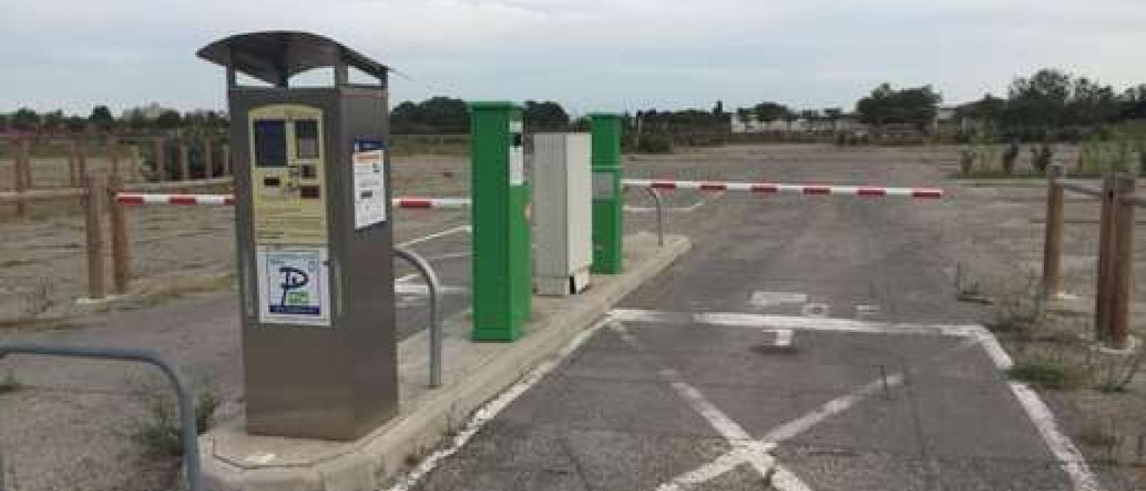 Hoofdfoto Camping Car Park Port Saint Louis de Rhône