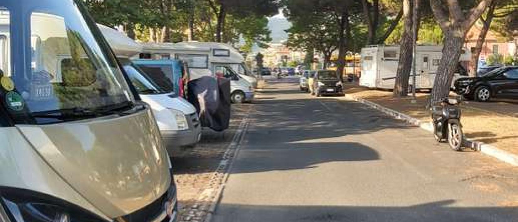 Hoofdfoto Parking Großer Parkplatz