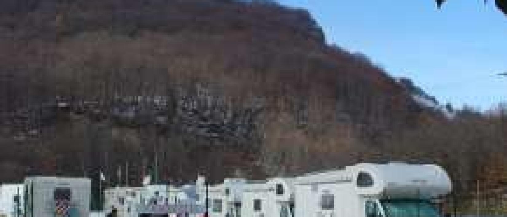 Hoofdfoto Area Sosta Camper "Il Poggio"