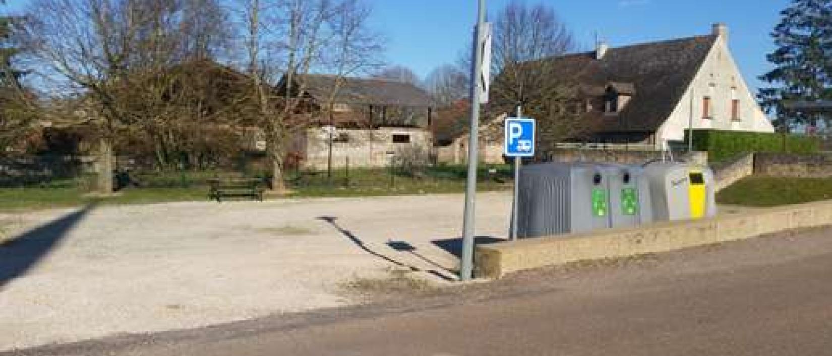 Hoofdfoto Parking Saunières