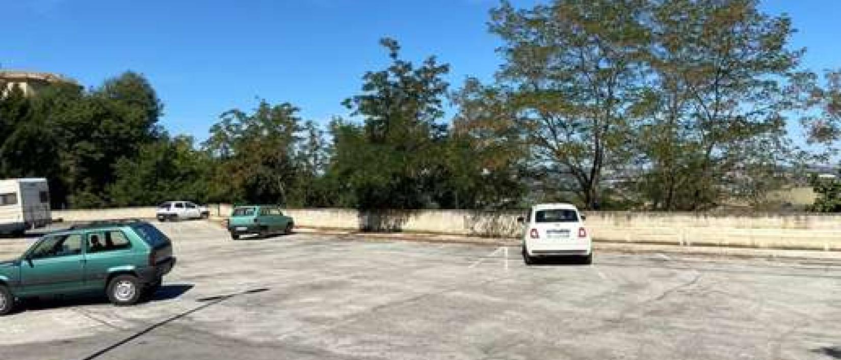 Hoofdfoto Parking Castorano