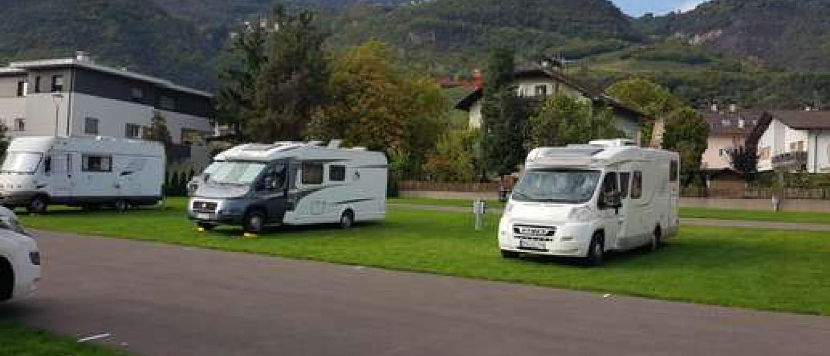 Hoofdfoto Camper Stop Nals