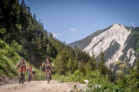 mountainbike in de Alpen