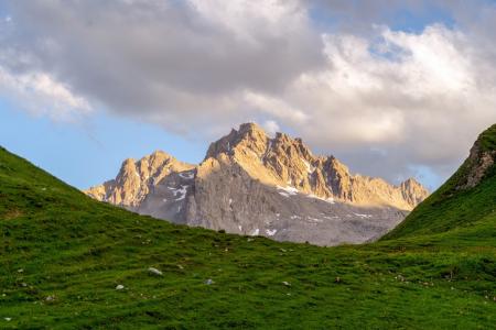 mountainbike in de Alpen