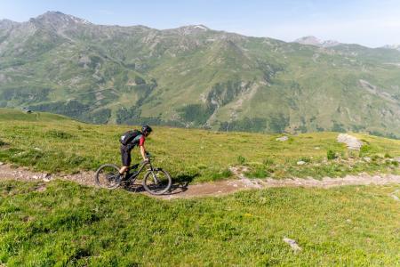 mountainbike in de Alpen