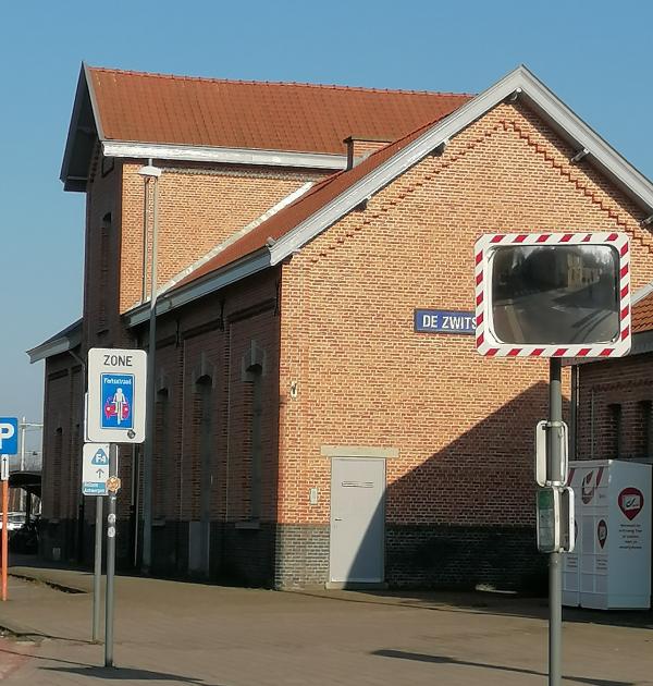 Sinaai station