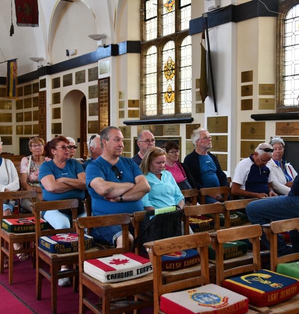 gidsbeurt in Anglicaanse kerk te Ieper ( vorige editie)
