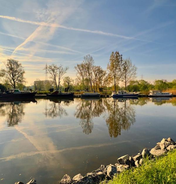 Boten op de oude Dender