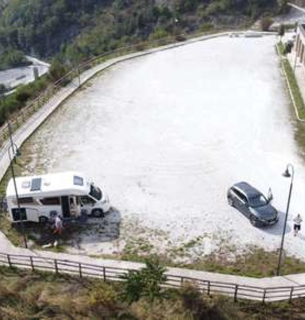 Hoofdfoto Parking Tarnone
