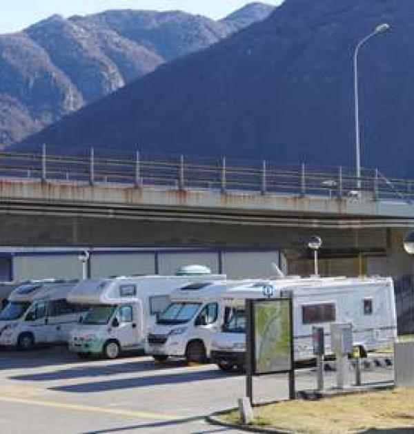 Hoofdfoto Area Sosta Camper Bellinzona