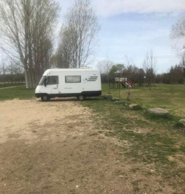Hoofdfoto Área de autocaravanas Santa Croya de Tera
