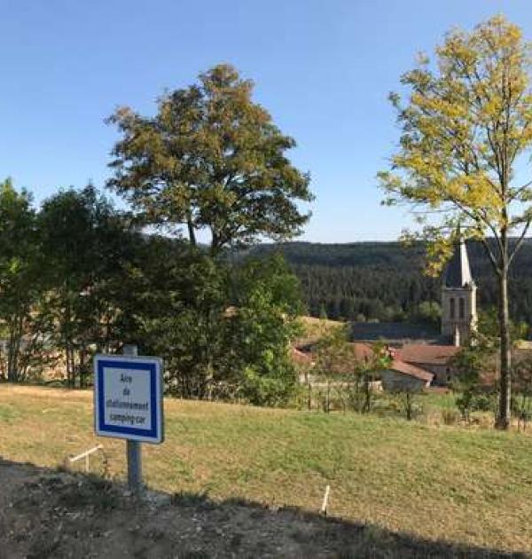Hoofdfoto Aire de camping car Saint Julien Molhesabate