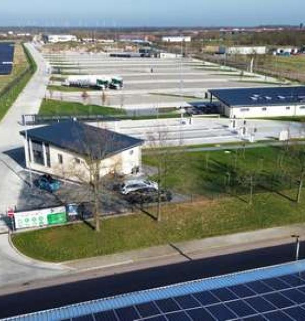 Hoofdfoto XXLKW Secure Parking Elbebrücke