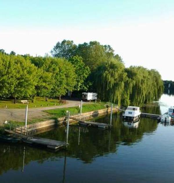 Hoofdfoto Aire CAMPING-CAR PARK des Hauts-d'Anjou.