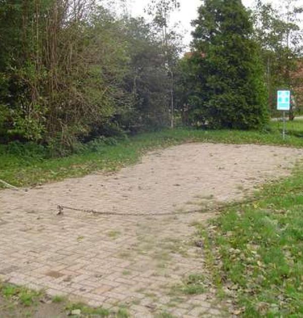 Hoofdfoto Parking bij Watersportcentrum Bergumermeer