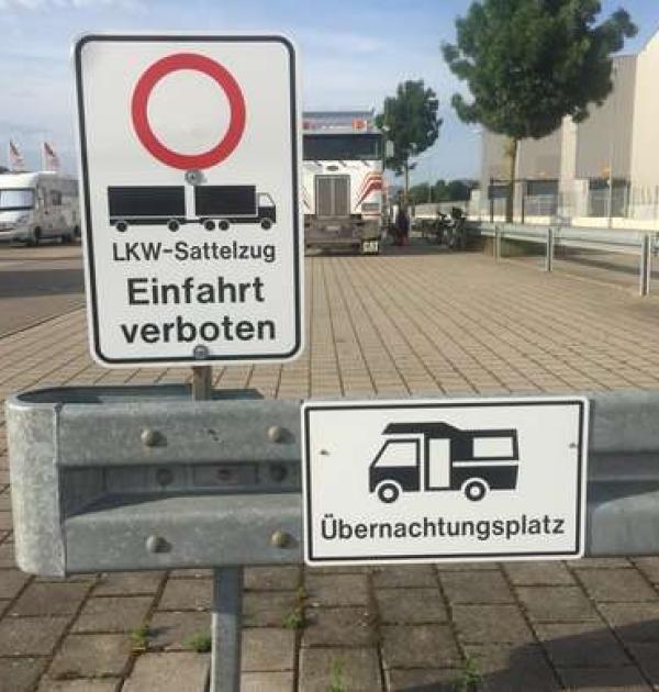 Hoofdfoto Ernst Caravan & Freizeit Center