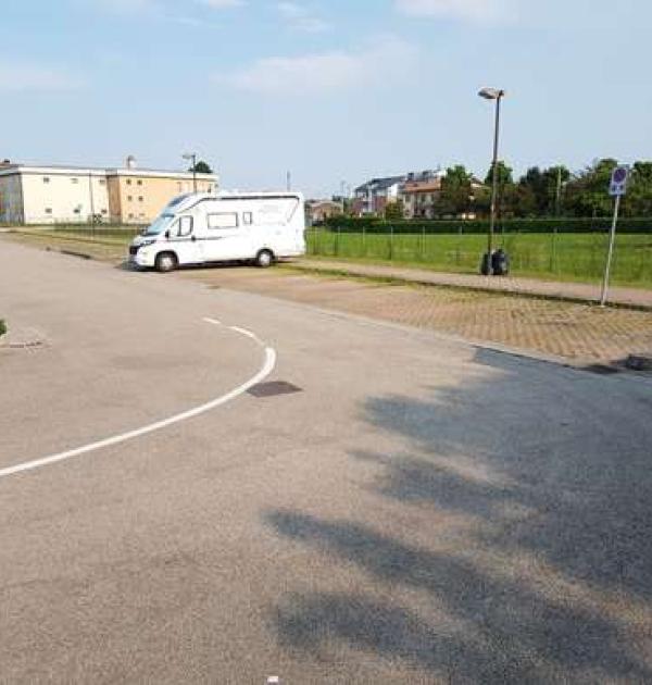 Hoofdfoto Parcheggio Comunale